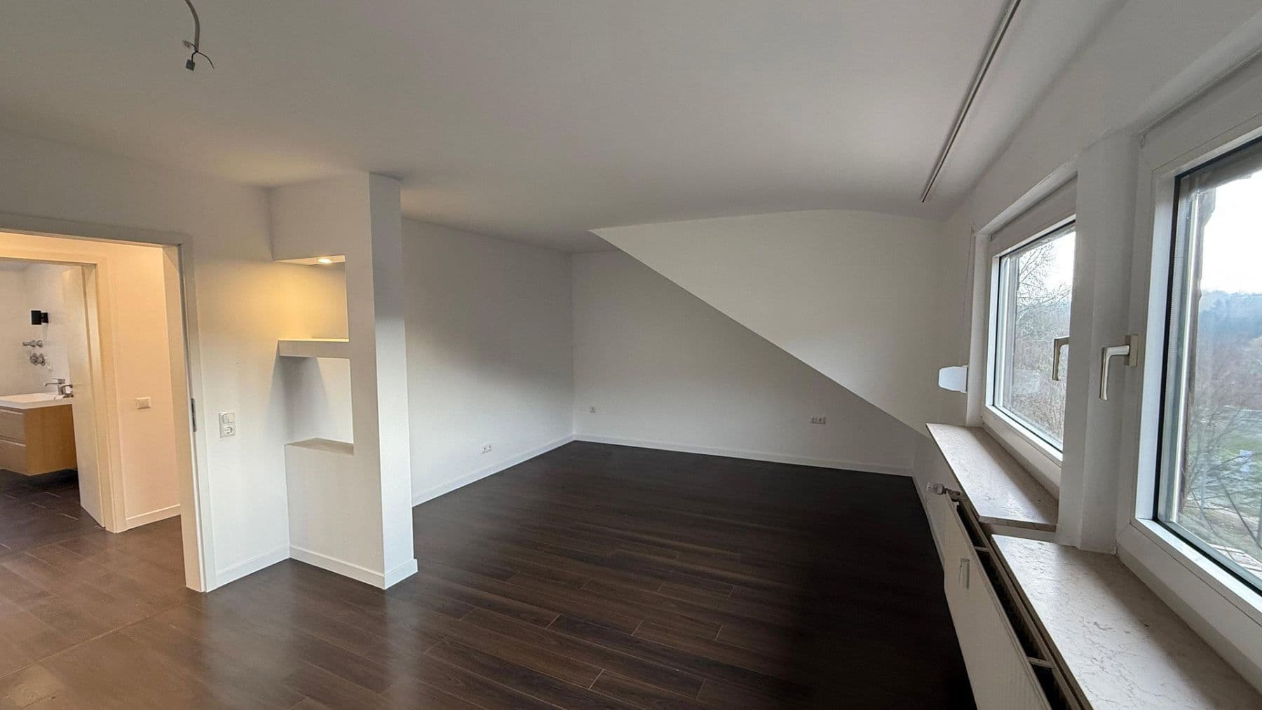 Prenájom bytu 3-izbový 73 m², Wiesenstraße 12, Eltville am Rhein, Hesensko Prenájom bytu 3-izbový 73 m², Wiesenstraße 12, Eltville am Rhein, Hesensko