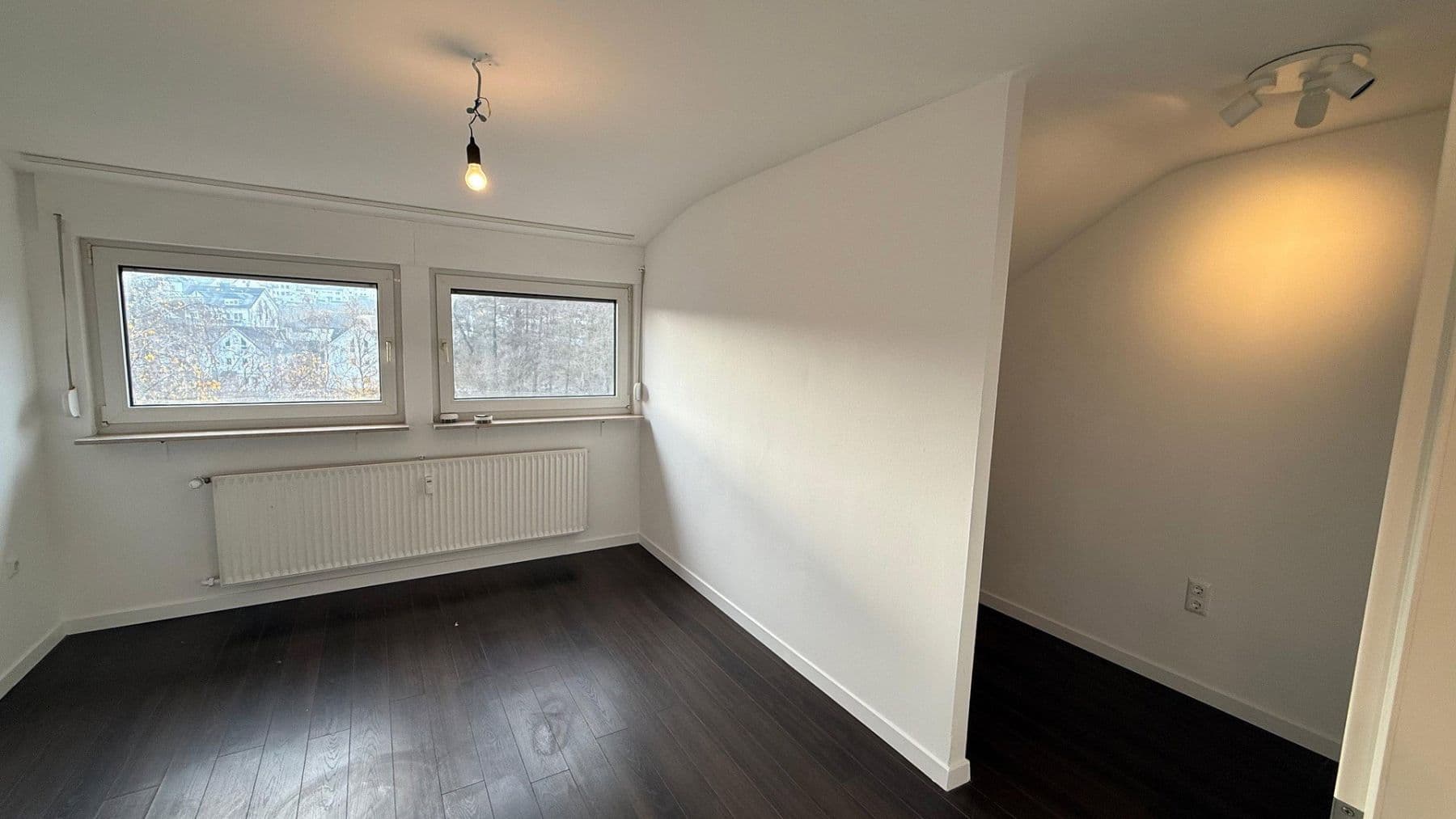 Prenájom bytu 3-izbový 73 m², Wiesenstraße 12, Eltville am Rhein, Hesensko Prenájom bytu 3-izbový 73 m², Wiesenstraße 12, Eltville am Rhein, Hesensko