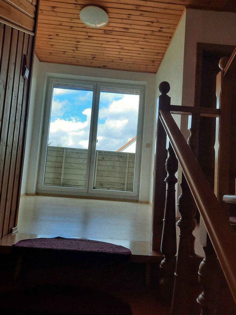 Prenájom domu 124 m², pozemok 320 m², Wilhermsdorf, Bavorsko Prenájom domu 124 m², pozemok 320 m², Wilhermsdorf, Bavorsko