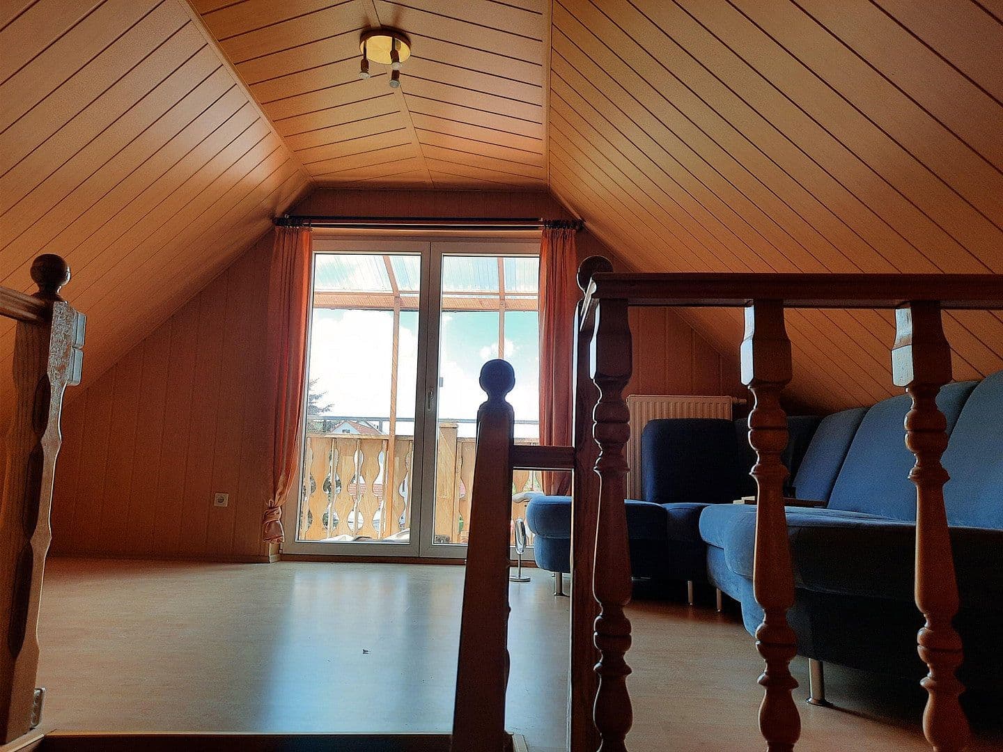 Prenájom domu 124 m², pozemok 320 m², Wilhermsdorf, Bavorsko Prenájom domu 124 m², pozemok 320 m², Wilhermsdorf, Bavorsko