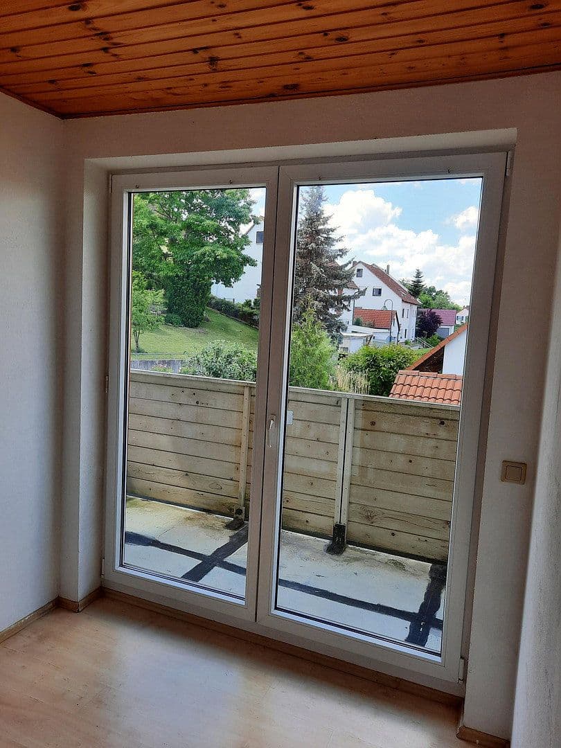 Prenájom domu 124 m², pozemok 320 m², Wilhermsdorf, Bavorsko Prenájom domu 124 m², pozemok 320 m², Wilhermsdorf, Bavorsko