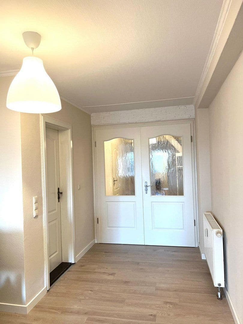 Prenájom bytu 2-izbový 83 m², Delitzscher Straße 90, Leipzig, Sasko Prenájom bytu 2-izbový 83 m², Delitzscher Straße 90, Leipzig, Sasko
