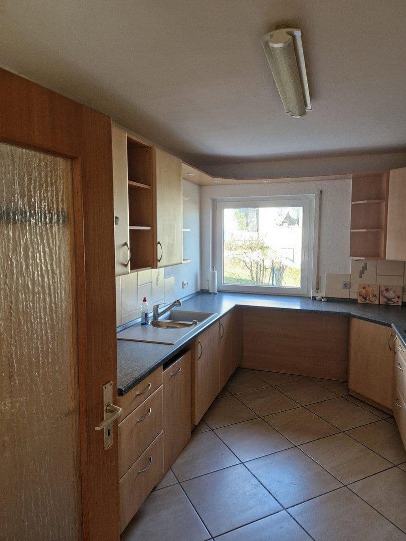 Predaj bytu 4-izbový 140 m², Kurfürstenstaffel 2, Pforzheim, Bádensko-Wurttembersko Predaj bytu 4-izbový 140 m², Kurfürstenstaffel 2, Pforzheim, Bádensko-Wurttembersko