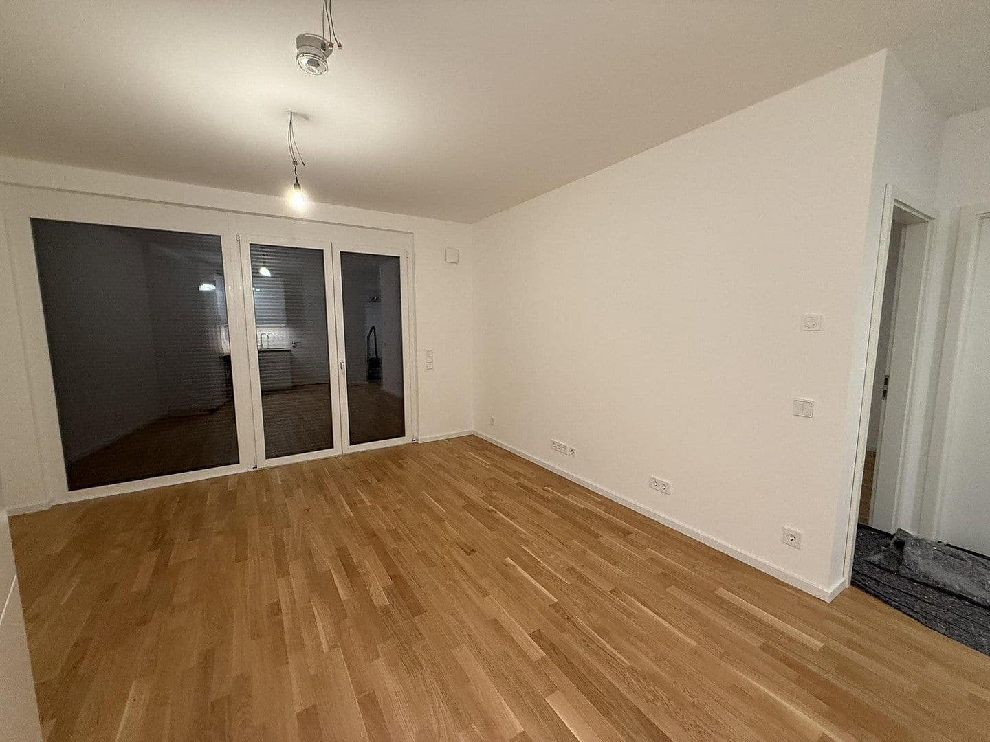 Prenájom bytu 2-izbový 50 m², Wendenschloßstraße 332-B, Berlin, Berlín Prenájom bytu 2-izbový 50 m², Wendenschloßstraße 332-B, Berlin, Berlín