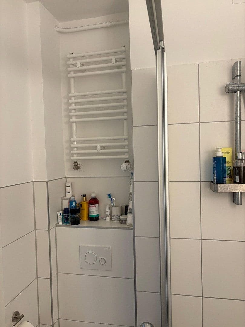 Prenájom bytu 2-izbový 59 m², Grunerstr. 70, Düsseldorf, Severné Porýnie - Westfálsko Prenájom bytu 2-izbový 59 m², Grunerstr. 70, Düsseldorf, Severné Porýnie - Westfálsko