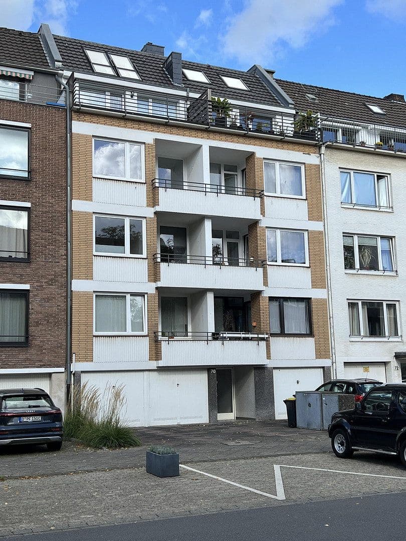 Prenájom bytu 2-izbový 59 m², Grunerstr. 70, Düsseldorf, Severné Porýnie - Westfálsko Prenájom bytu 2-izbový 59 m², Grunerstr. 70, Düsseldorf, Severné Porýnie - Westfálsko