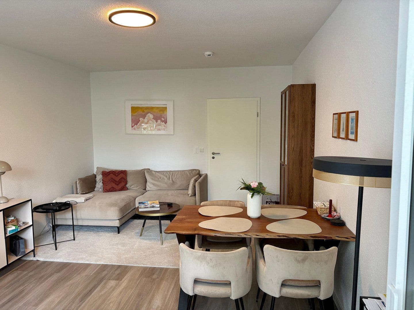 Prenájom bytu 2-izbový 59 m², Grunerstr. 70, Düsseldorf, Severné Porýnie - Westfálsko Prenájom bytu 2-izbový 59 m², Grunerstr. 70, Düsseldorf, Severné Porýnie - Westfálsko