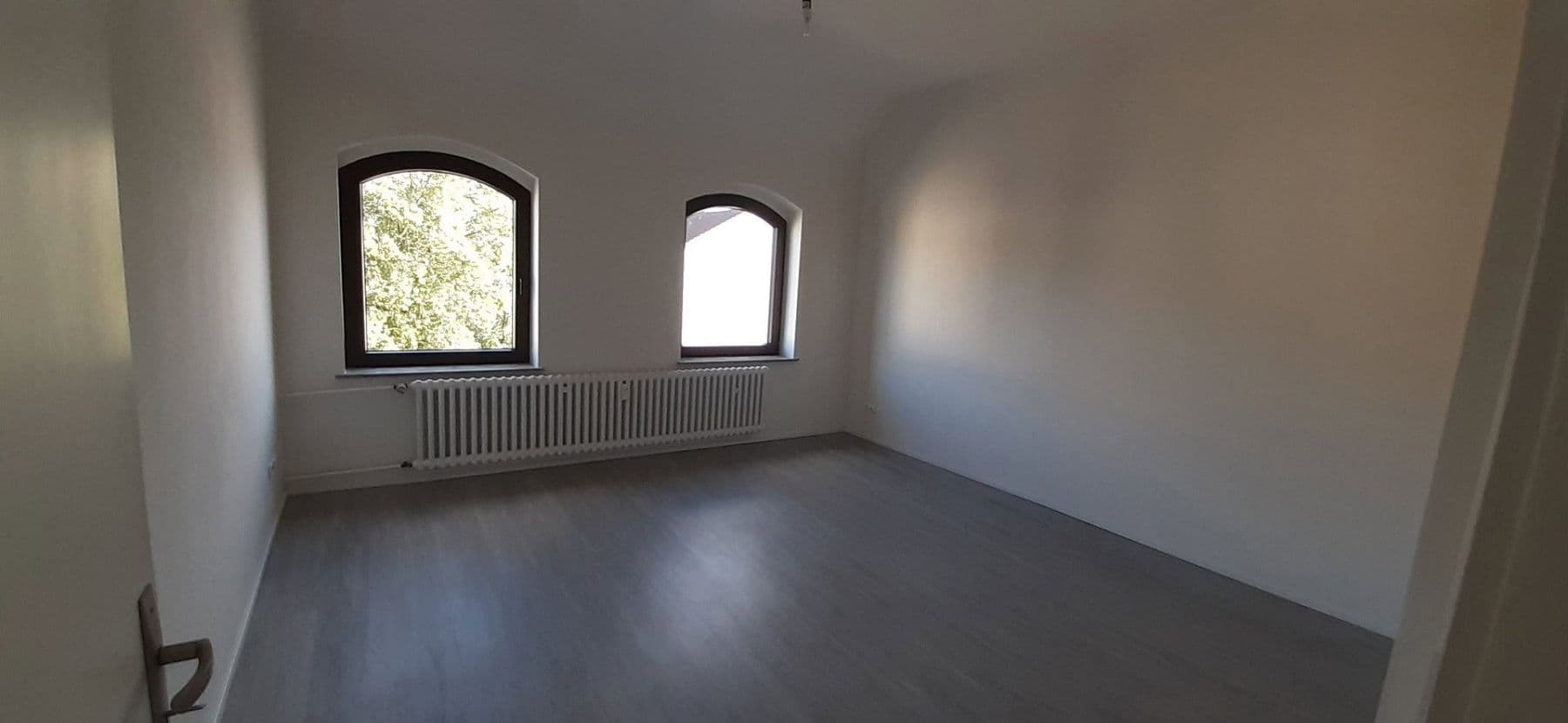 Prenájom bytu 3-izbový 82 m², Grabenstr.190, Duisburg, Severné Porýnie - Westfálsko Prenájom bytu 3-izbový 82 m², Grabenstr.190, Duisburg, Severné Porýnie - Westfálsko
