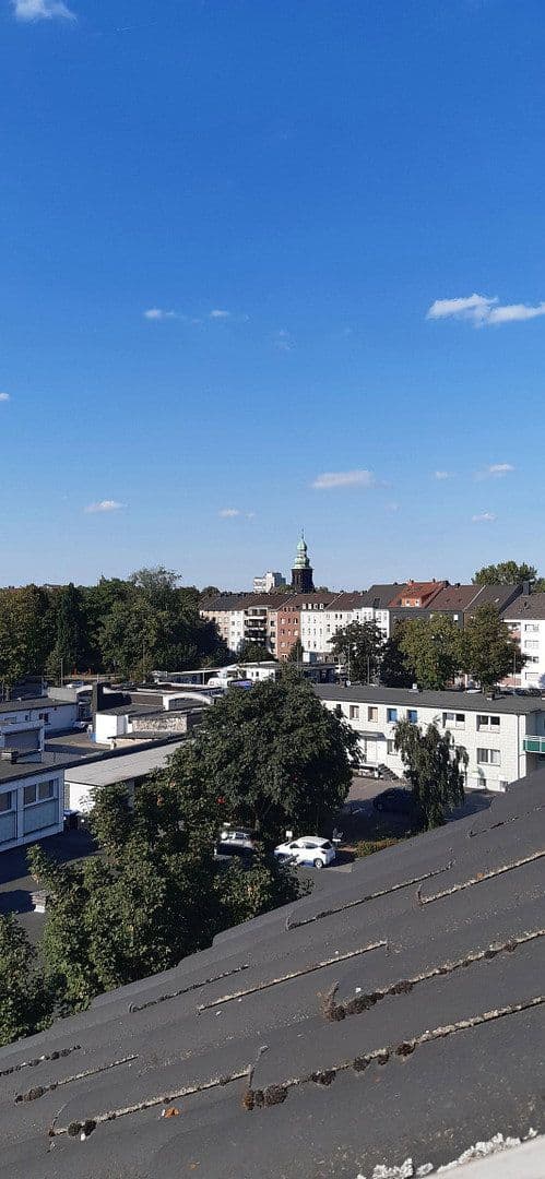 Prenájom bytu 3-izbový 82 m², Grabenstr.190, Duisburg, Severné Porýnie - Westfálsko Prenájom bytu 3-izbový 82 m², Grabenstr.190, Duisburg, Severné Porýnie - Westfálsko