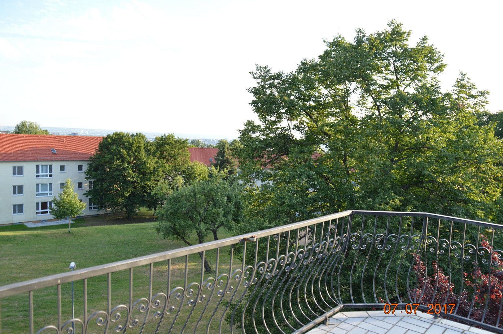 Prenájom bytu 3-izbový 101 m², Wiesbaden-Sonnenberg, Hesensko Prenájom bytu 3-izbový 101 m², Wiesbaden-Sonnenberg, Hesensko