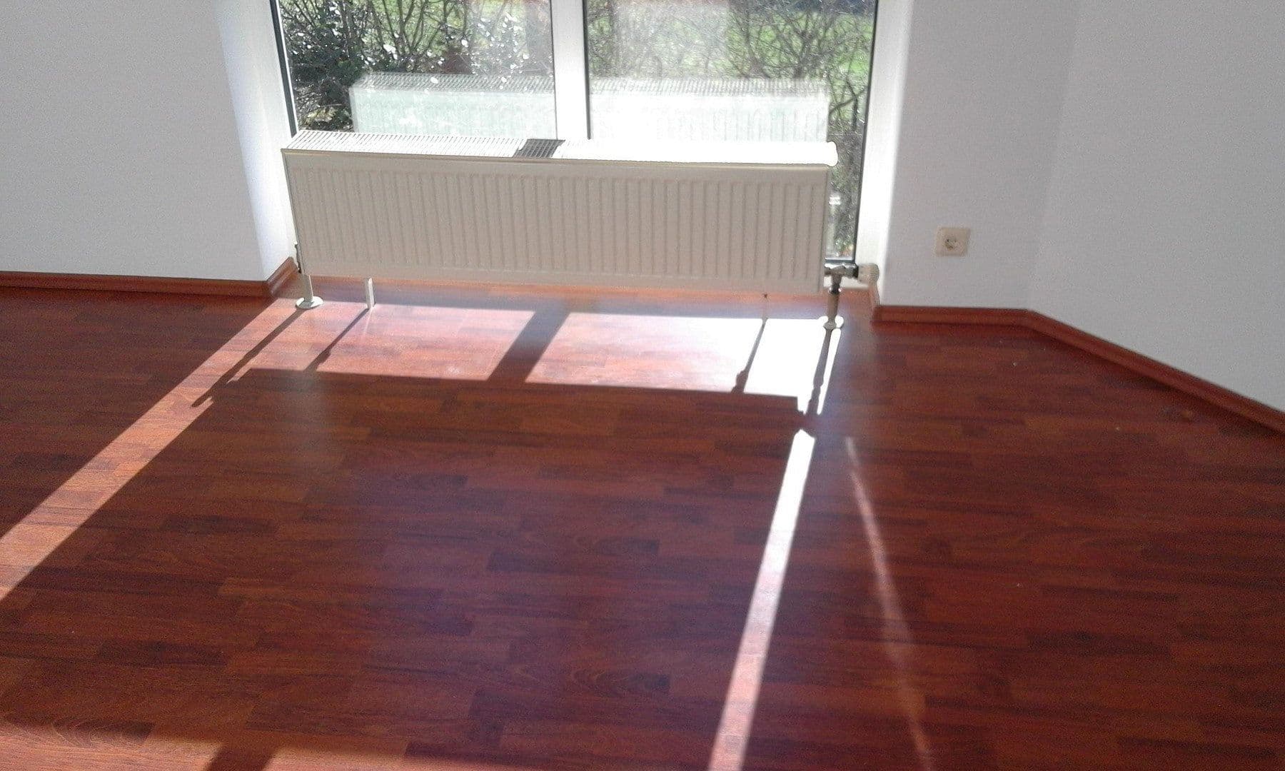 Prenájom bytu 3-izbový 101 m², Wiesbaden-Sonnenberg, Hesensko Prenájom bytu 3-izbový 101 m², Wiesbaden-Sonnenberg, Hesensko
