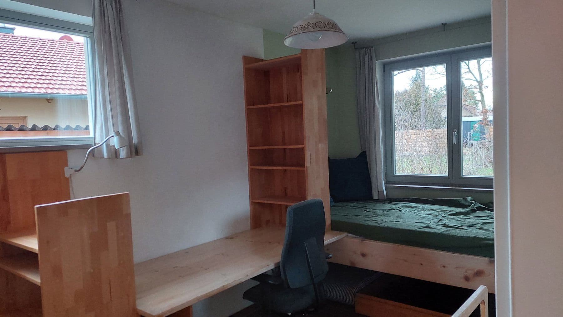 Prenájom domu 106 m², pozemok 1.000 m², Grünheide (Mark), Brandenbursko Prenájom domu 106 m², pozemok 1.000 m², Grünheide (Mark), Brandenbursko