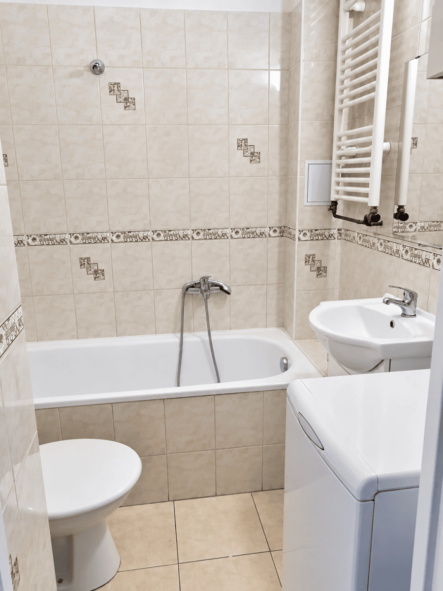 Prenájom bytu 1-izbový 30 m², Kolbenova, Praha, Praha Prenájom bytu 1-izbový 30 m², Kolbenova, Praha, Praha