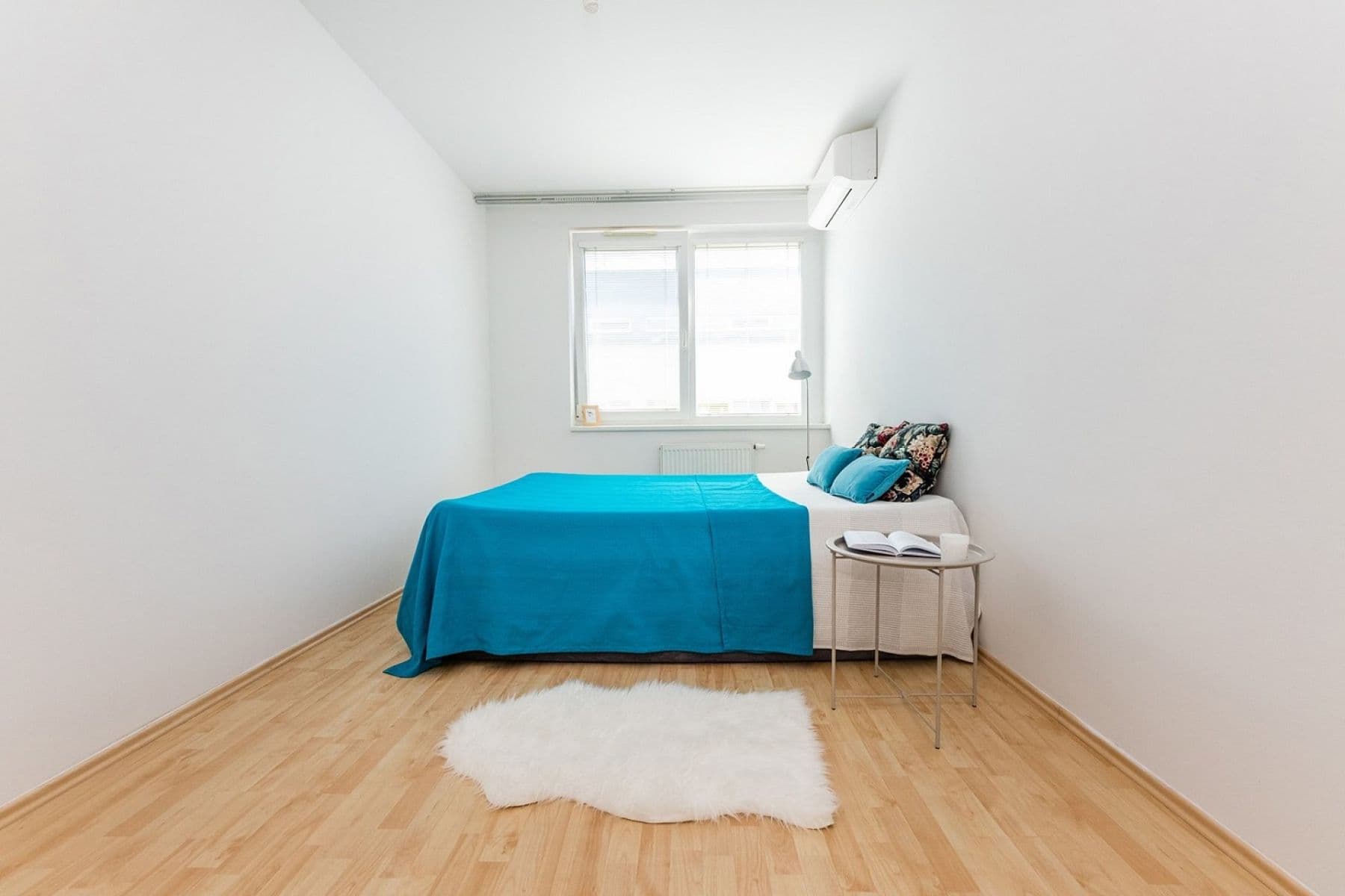 Prenájom bytu 2-izbový 51 m², U Hostavického potoka, Praha, Praha Prenájom bytu 2-izbový 51 m², U Hostavického potoka, Praha, Praha