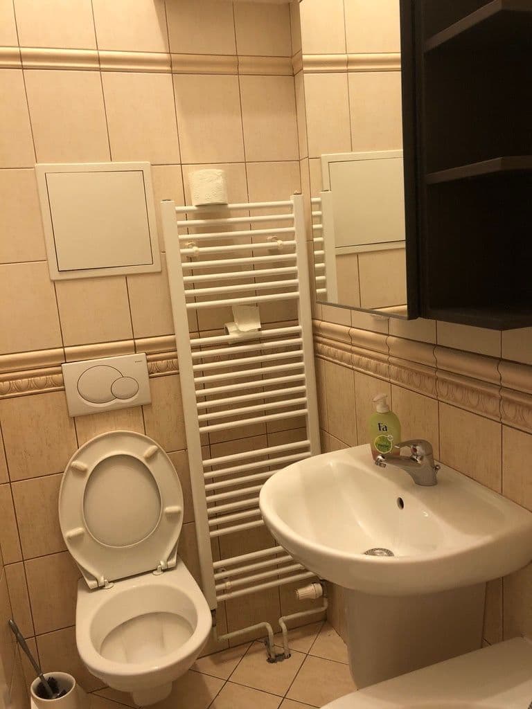 Prenájom bytu 2-izbový 46 m², Roháčova, Praha, Praha Prenájom bytu 2-izbový 46 m², Roháčova, Praha, Praha