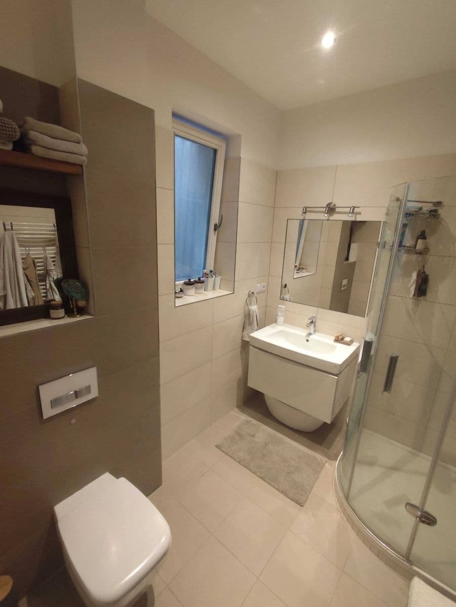 Predaj bytu 2-izbový 48 m², Šaldova, Praha, Praha Predaj bytu 2-izbový 48 m², Šaldova, Praha, Praha