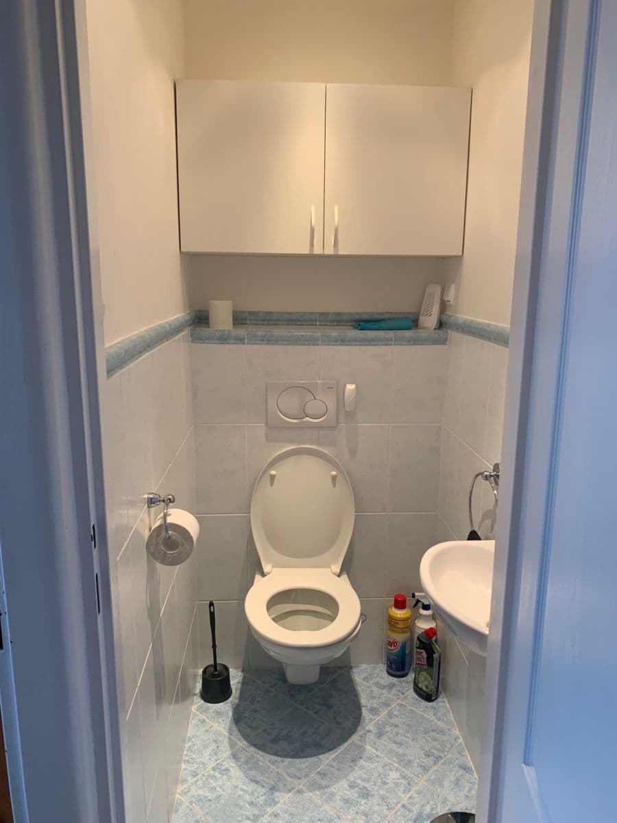 Prenájom bytu 3-izbový 68 m², Ctěnická, Praha, Praha Prenájom bytu 3-izbový 68 m², Ctěnická, Praha, Praha