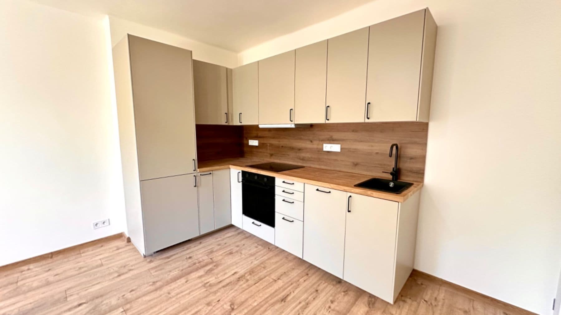 Predaj bytu 2-izbový 36 m², Rýmařovská, Praha, Praha Predaj bytu 2-izbový 36 m², Rýmařovská, Praha, Praha