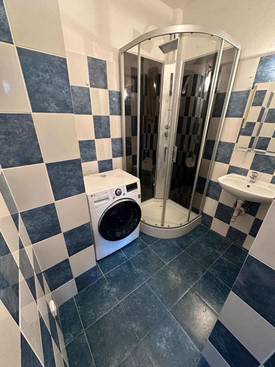 Prenájom bytu 2-izbový 44 m², Musílkova, Praha, Praha Prenájom bytu 2-izbový 44 m², Musílkova, Praha, Praha