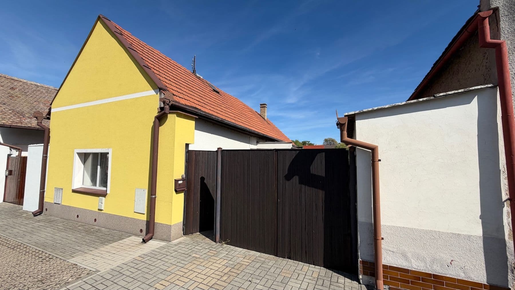Predaj domu 654 m², pozemok 2.618 m², Kozí, Slavětín, Ústecký kraj Predaj domu 654 m², pozemok 2.618 m², Kozí, Slavětín, Ústecký kraj