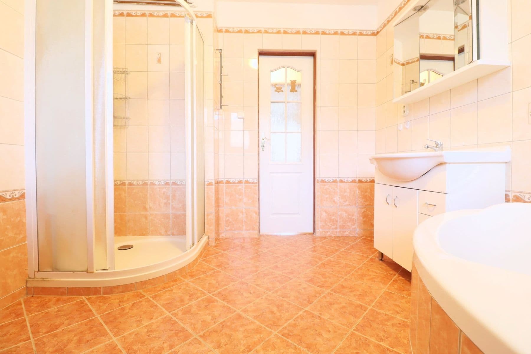 Prenájom bytu 2-izbový 56 m², Mikoláše Alše, Kolín, Středočeský kraj Prenájom bytu 2-izbový 56 m², Mikoláše Alše, Kolín, Středočeský kraj