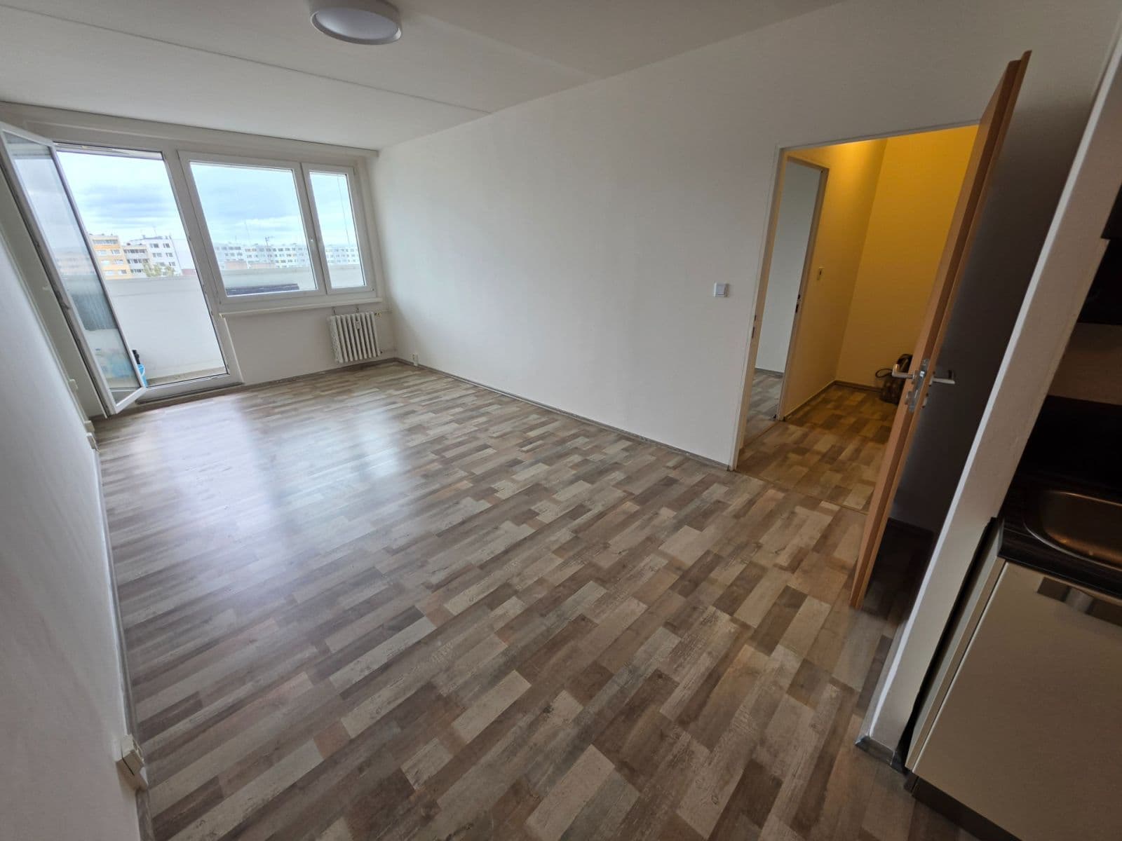 Predaj bytu 2-izbový 56 m², V Hůrkách, Praha, Praha Predaj bytu 2-izbový 56 m², V Hůrkách, Praha, Praha