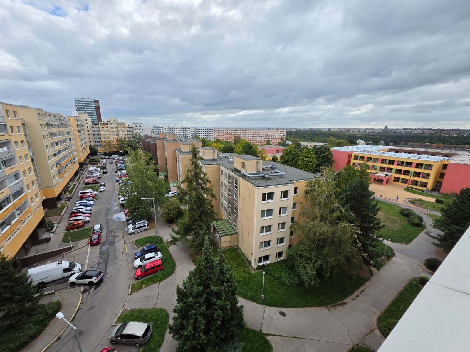 Predaj bytu 2-izbový 56 m², V Hůrkách, Praha, Praha Predaj bytu 2-izbový 56 m², V Hůrkách, Praha, Praha