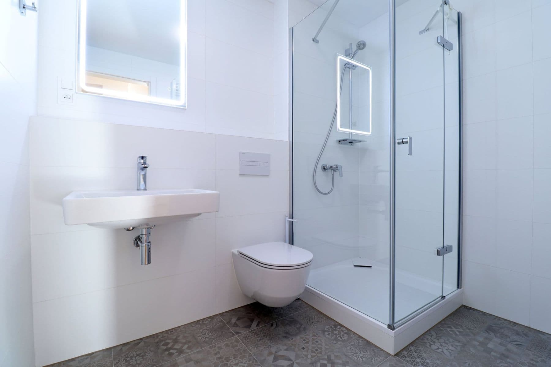 Prenájom bytu 2-izbový 55 m², Sokolova, Praha, Praha Prenájom bytu 2-izbový 55 m², Sokolova, Praha, Praha