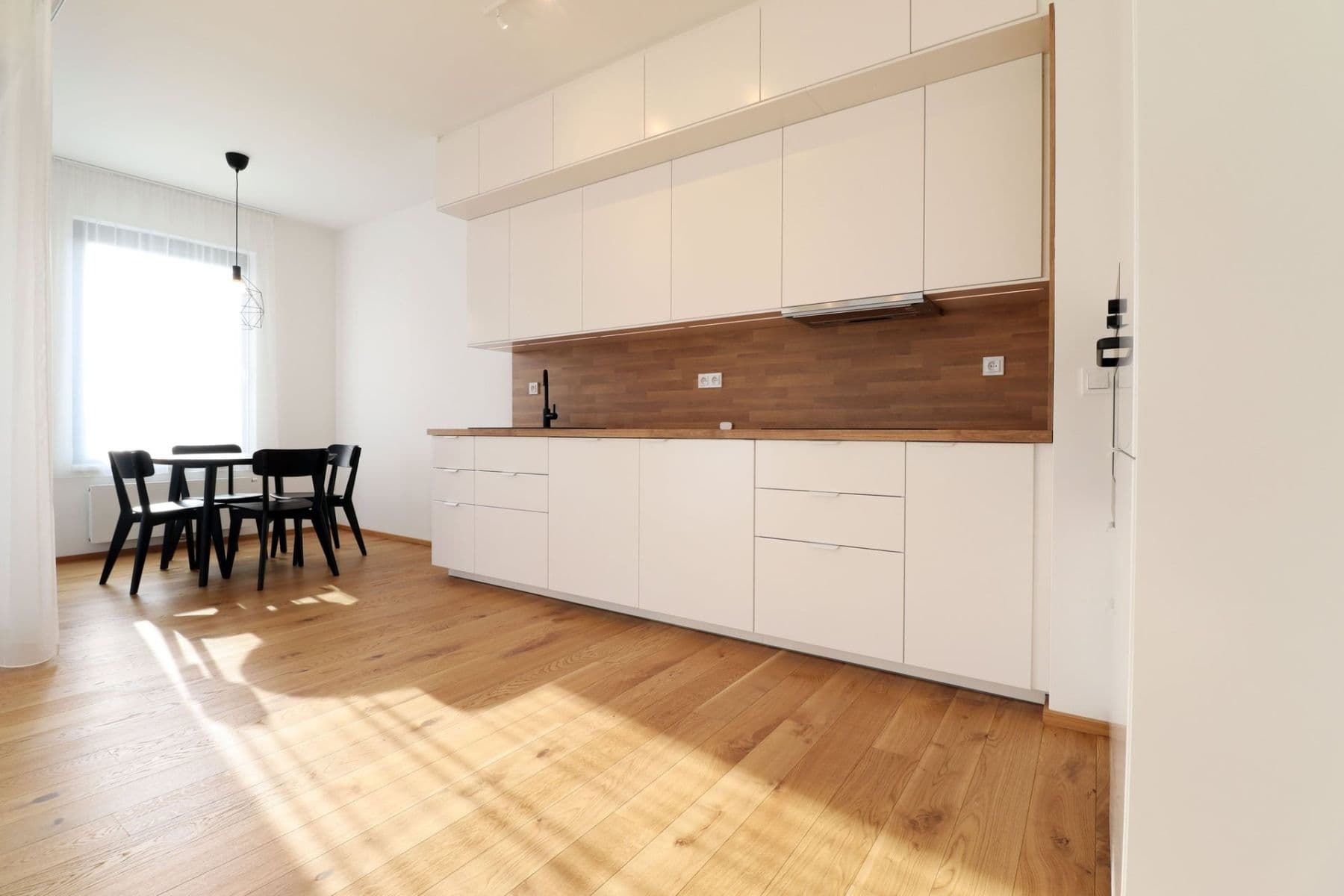 Prenájom bytu 2-izbový 55 m², Sokolova, Praha, Praha Prenájom bytu 2-izbový 55 m², Sokolova, Praha, Praha