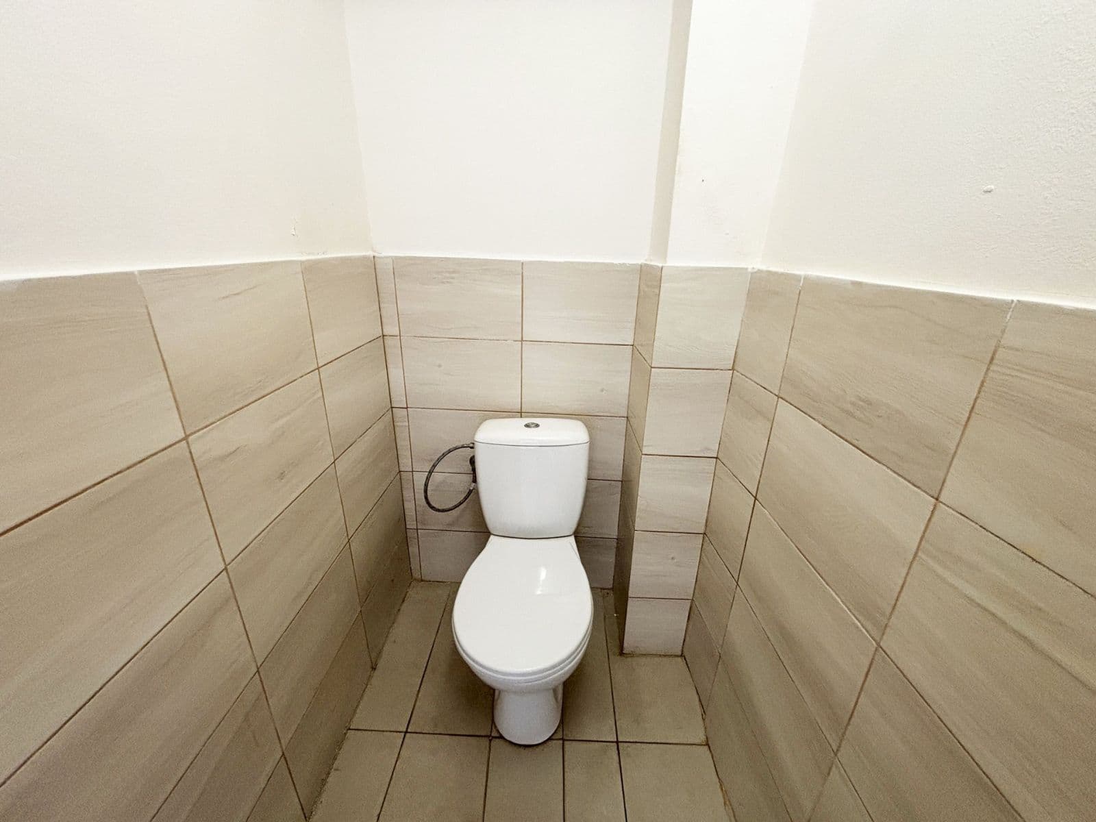 Prenájom bytu 3-izbový 67 m², Palackého náměstí, Dobrovice, Středočeský kraj Prenájom bytu 3-izbový 67 m², Palackého náměstí, Dobrovice, Středočeský kraj