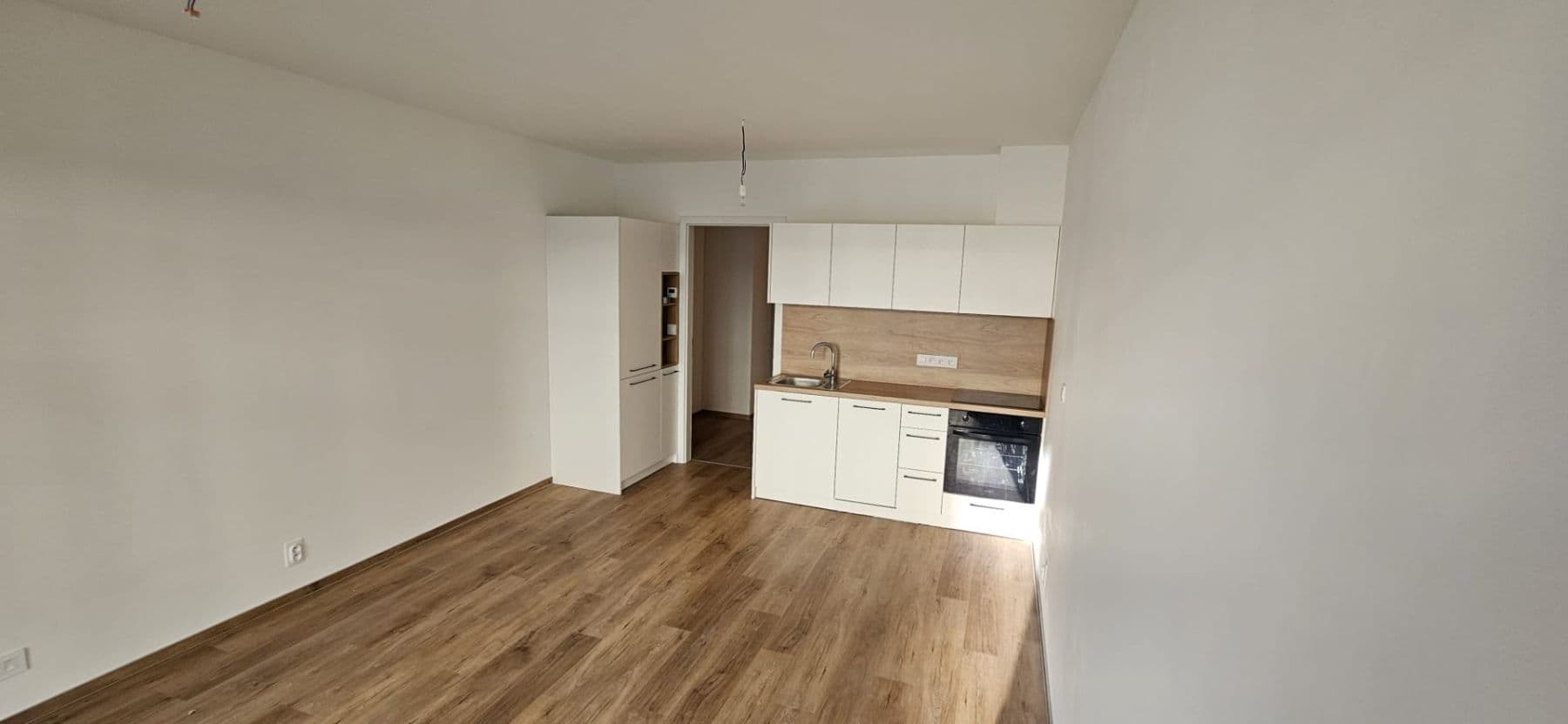 Prenájom bytu 1-izbový 30 m², Hvězdová, Brno, Jihomoravský kraj Prenájom bytu 1-izbový 30 m², Hvězdová, Brno, Jihomoravský kraj