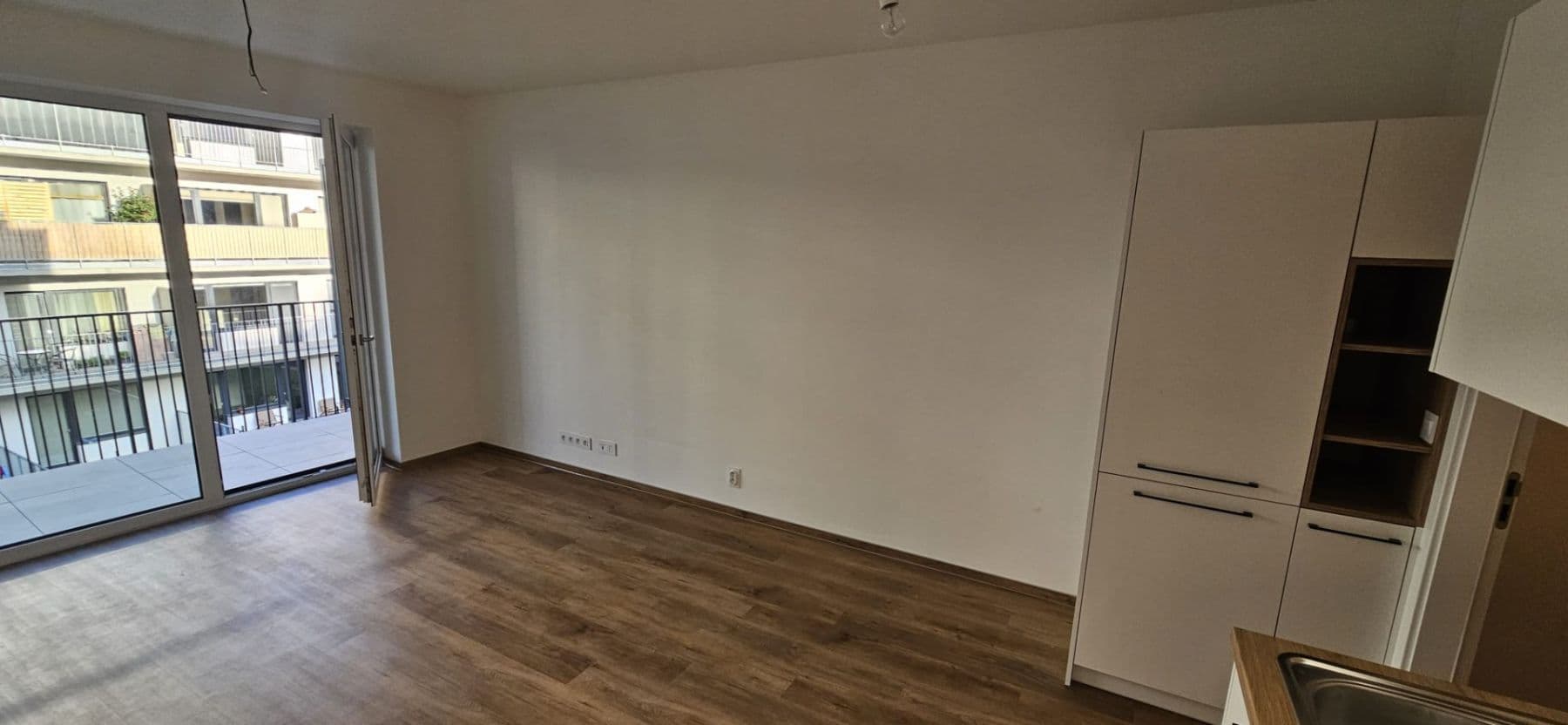 Prenájom bytu 1-izbový 30 m², Hvězdová, Brno, Jihomoravský kraj Prenájom bytu 1-izbový 30 m², Hvězdová, Brno, Jihomoravský kraj