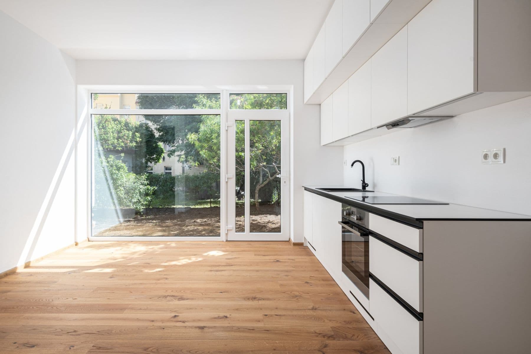Prenájom bytu 2-izbový 43 m², Ptašínského, Brno, Jihomoravský kraj Prenájom bytu 2-izbový 43 m², Ptašínského, Brno, Jihomoravský kraj