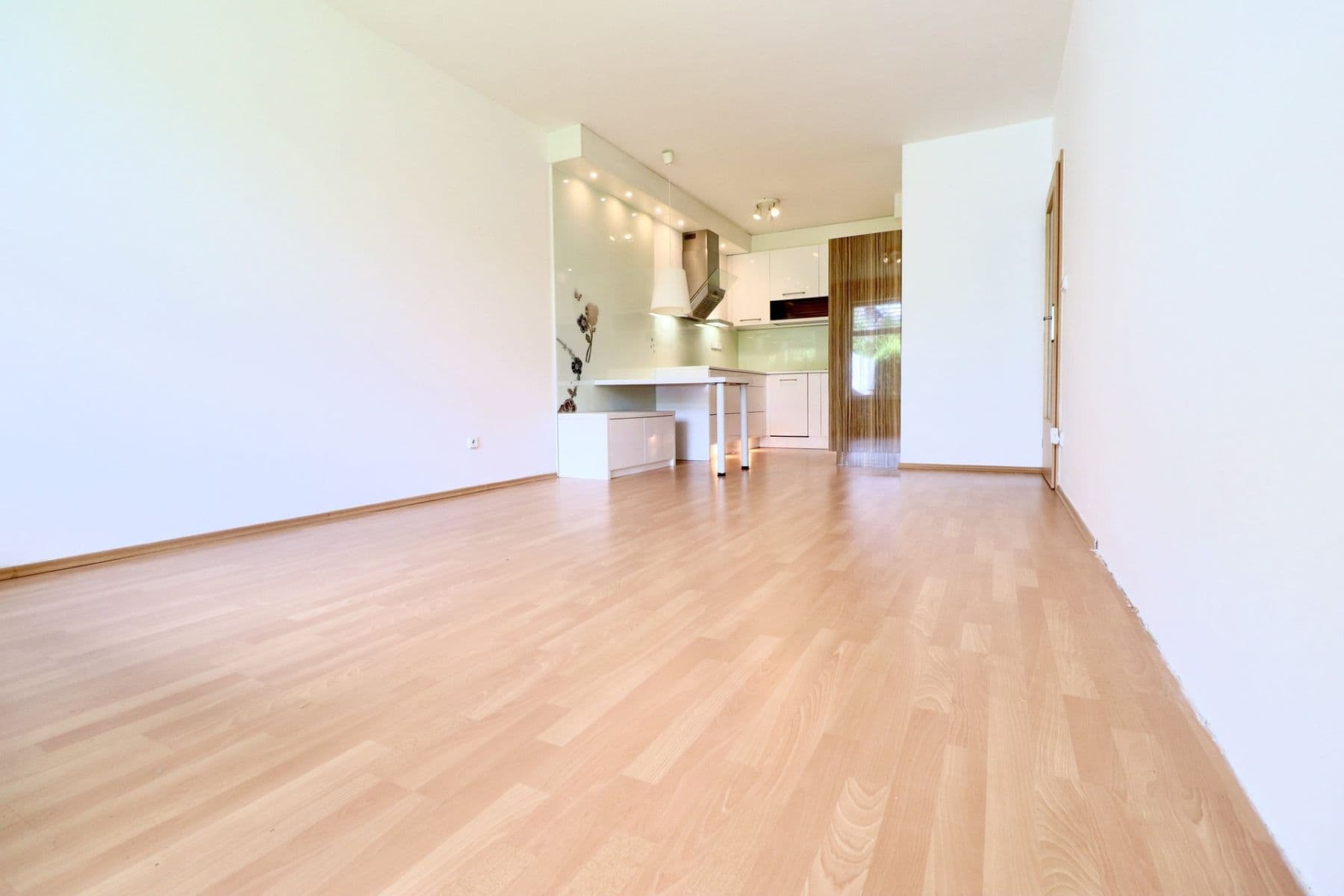 Prenájom bytu 2-izbový 49 m², V dolině, Praha, Praha Prenájom bytu 2-izbový 49 m², V dolině, Praha, Praha
