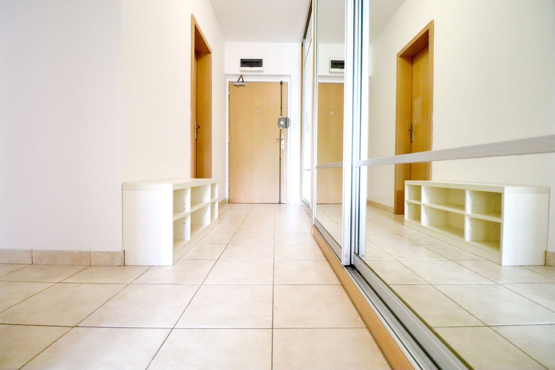 Prenájom bytu 2-izbový 49 m², V dolině, Praha, Praha Prenájom bytu 2-izbový 49 m², V dolině, Praha, Praha