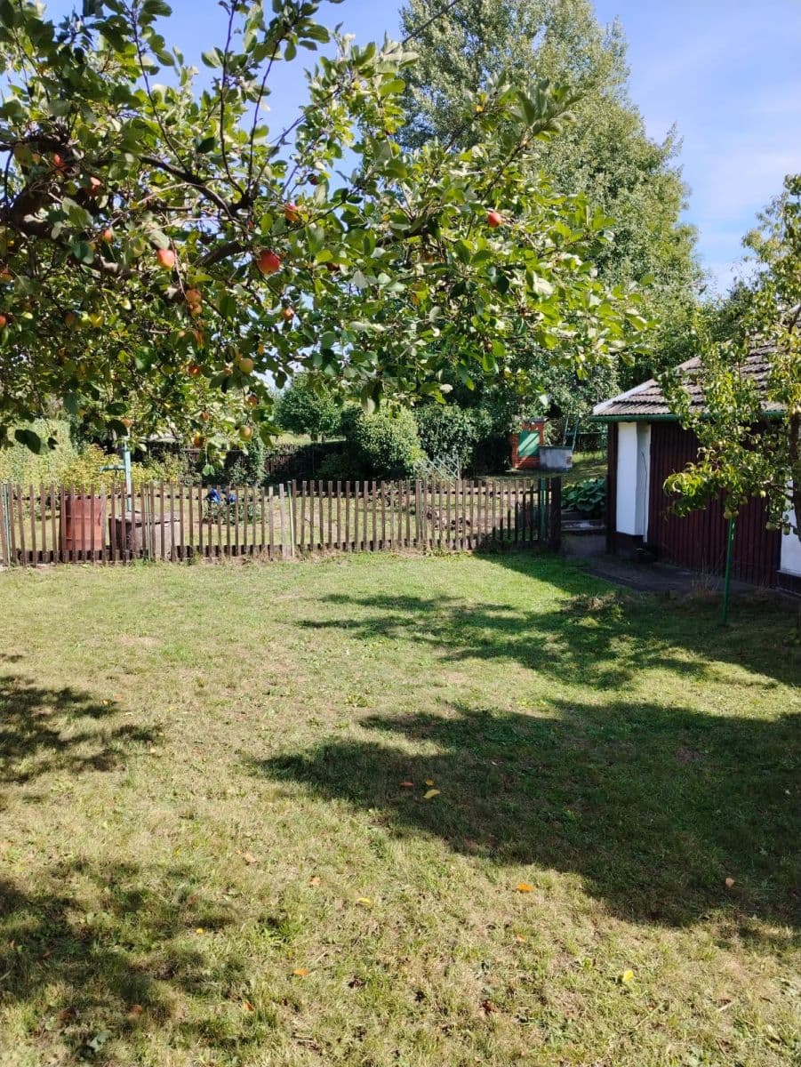 Predaj rekreačného objektu 160 m², pozemok 519 m², Otinoves, Olomoucký kraj Predaj rekreačného objektu 160 m², pozemok 519 m², Otinoves, Olomoucký kraj