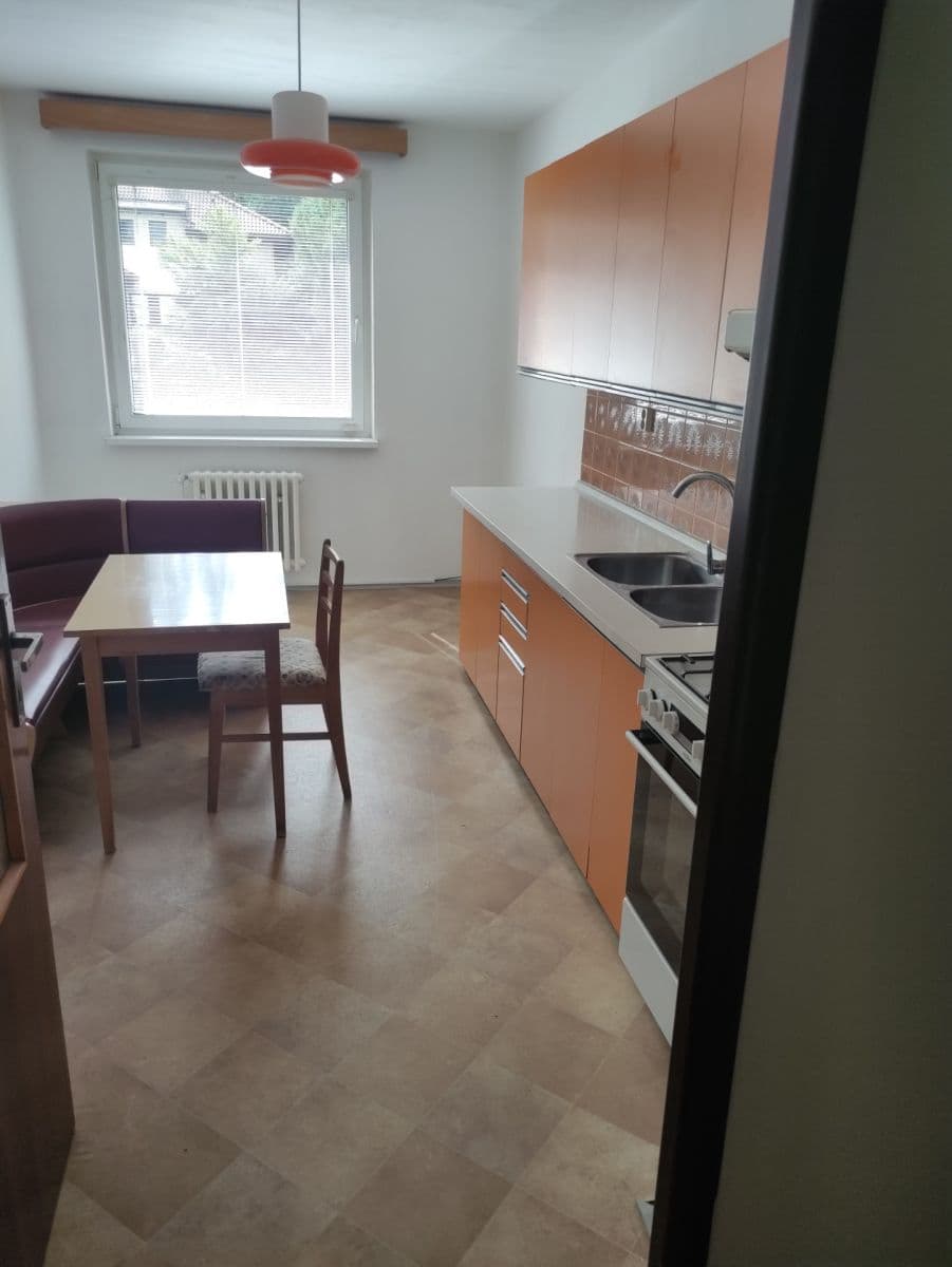 Prenájom bytu 1-izbový 51 m², Na Petřinách, Praha, Praha Prenájom bytu 1-izbový 51 m², Na Petřinách, Praha, Praha