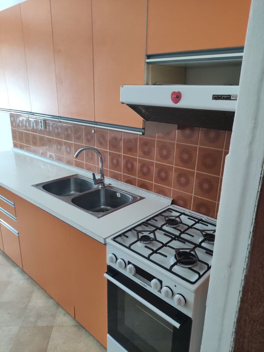 Prenájom bytu 1-izbový 51 m², Na Petřinách, Praha, Praha Prenájom bytu 1-izbový 51 m², Na Petřinách, Praha, Praha