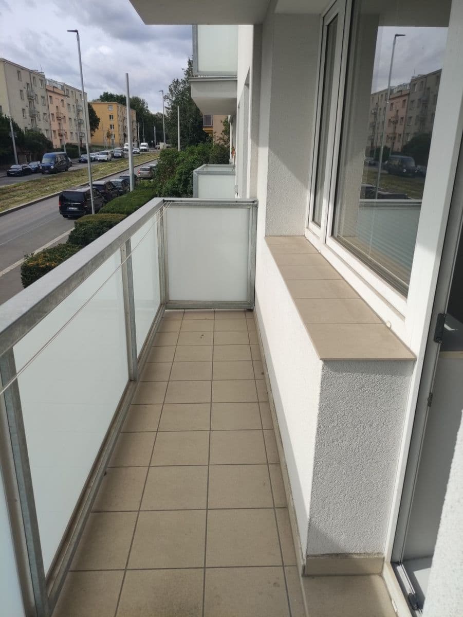 Prenájom bytu 1-izbový 51 m², Na Petřinách, Praha, Praha Prenájom bytu 1-izbový 51 m², Na Petřinách, Praha, Praha