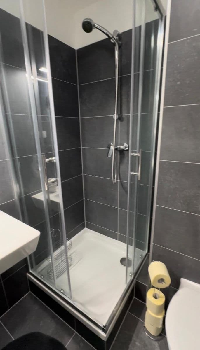 Predaj bytu 1-izbový 19 m², Kubánské náměstí, Praha, Praha Predaj bytu 1-izbový 19 m², Kubánské náměstí, Praha, Praha