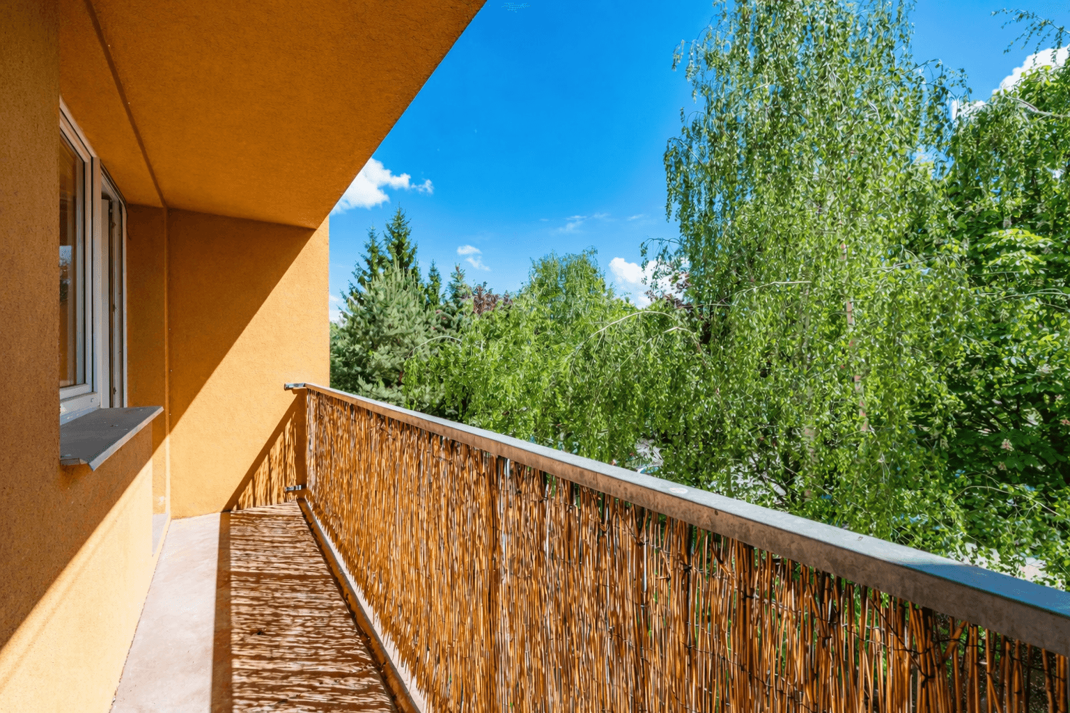 Prenájom bytu 4-izbový 80 m², Třebešovská, Praha, Praha Prenájom bytu 4-izbový 80 m², Třebešovská, Praha, Praha