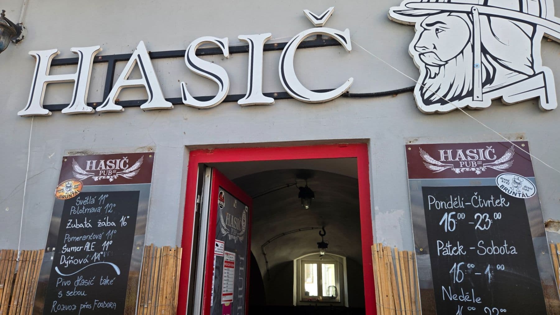 Prenájom nebytového priestoru 100 m², Olomoucká, Opava, Moravskoslezský kraj Prenájom nebytového priestoru 100 m², Olomoucká, Opava, Moravskoslezský kraj