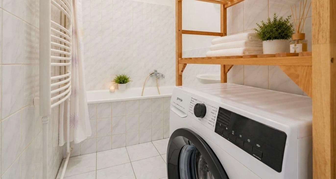 Prenájom bytu 2-izbový 50 m², Rudolfovská tř., České Budějovice, Jihočeský kraj Prenájom bytu 2-izbový 50 m², Rudolfovská tř., České Budějovice, Jihočeský kraj