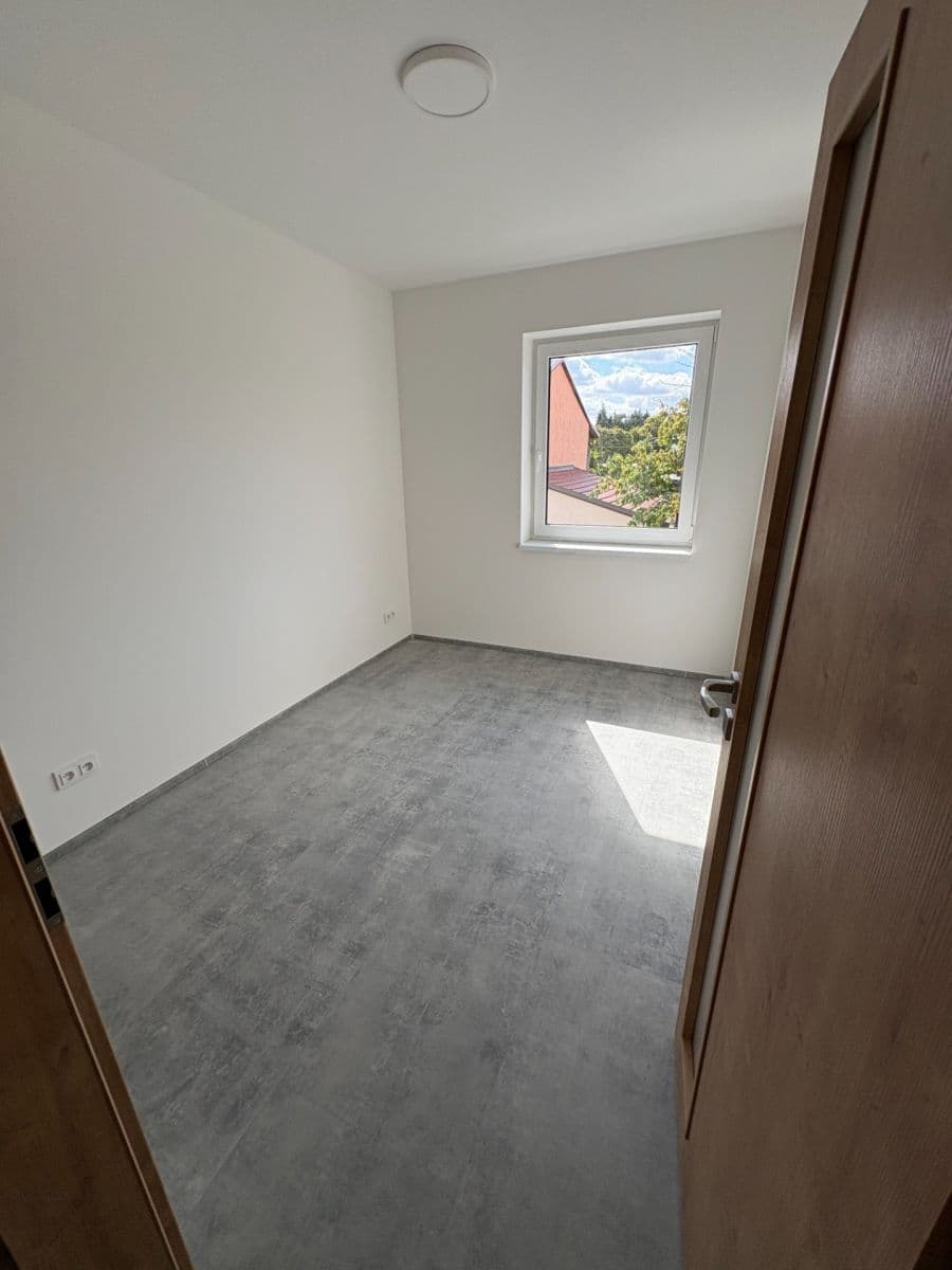 Prenájom bytu 3-izbový 62 m², Břetislavova, Brno, Jihomoravský kraj Prenájom bytu 3-izbový 62 m², Břetislavova, Brno, Jihomoravský kraj