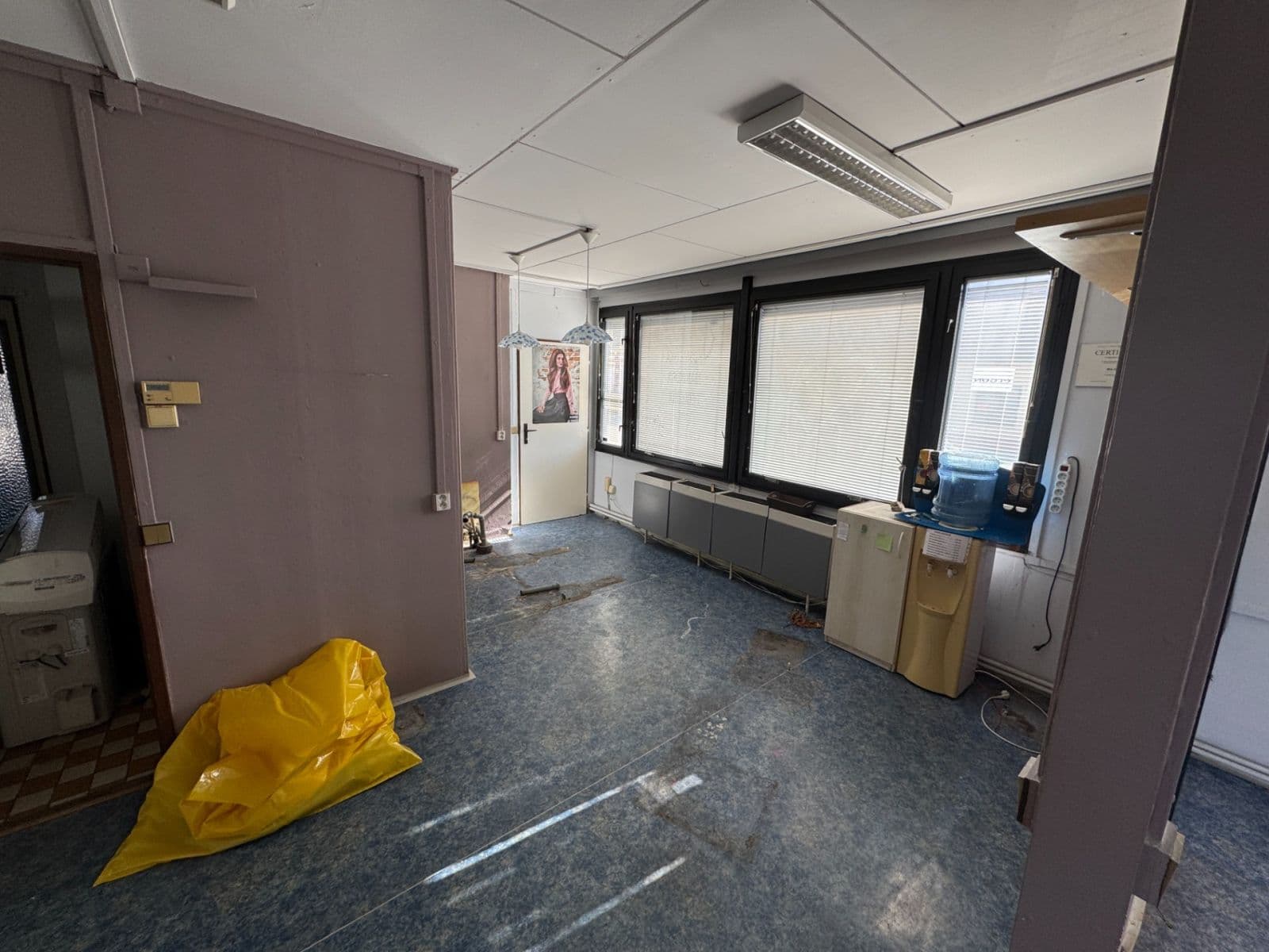 Prenájom kancelárie 111 m², Tuřanská, Brno, Jihomoravský kraj Prenájom kancelárie 111 m², Tuřanská, Brno, Jihomoravský kraj