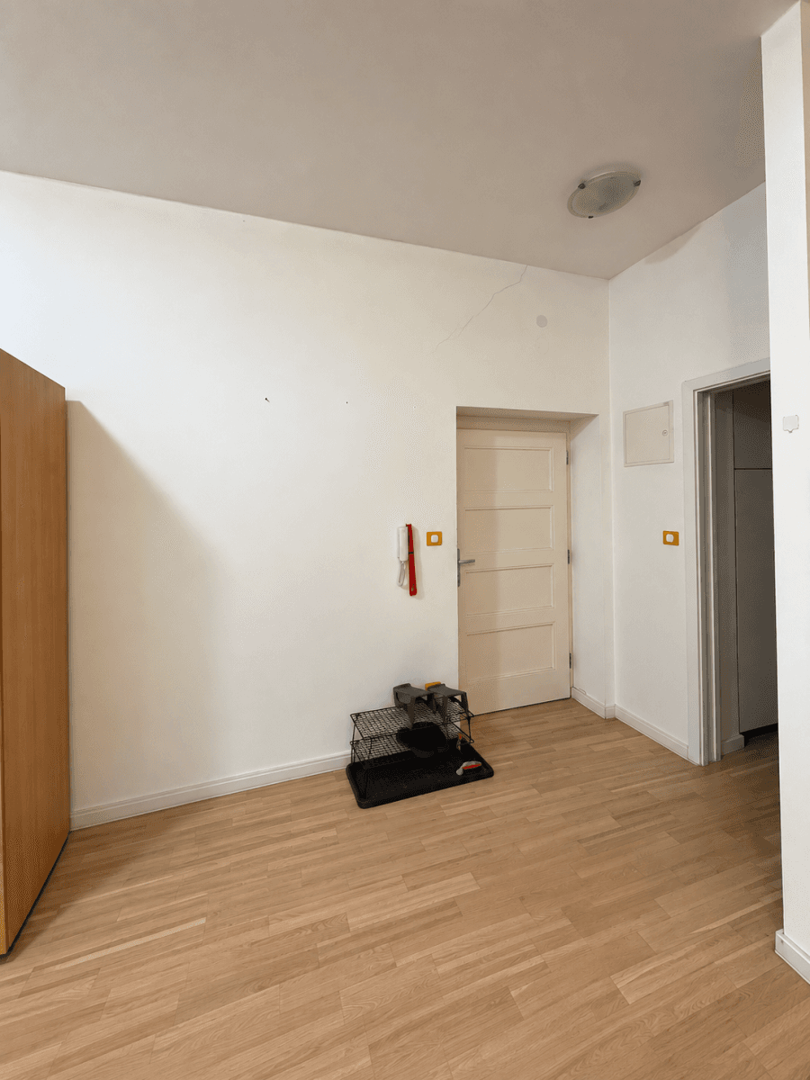 Prenájom bytu 1-izbový 30 m², Bořivojova, Praha, Praha Prenájom bytu 1-izbový 30 m², Bořivojova, Praha, Praha