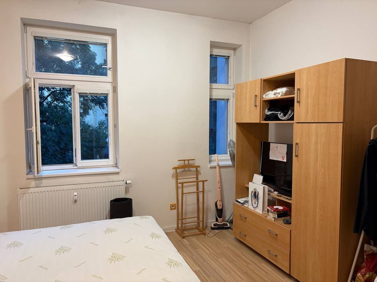 Prenájom bytu 1-izbový 30 m², Bořivojova, Praha, Praha Prenájom bytu 1-izbový 30 m², Bořivojova, Praha, Praha