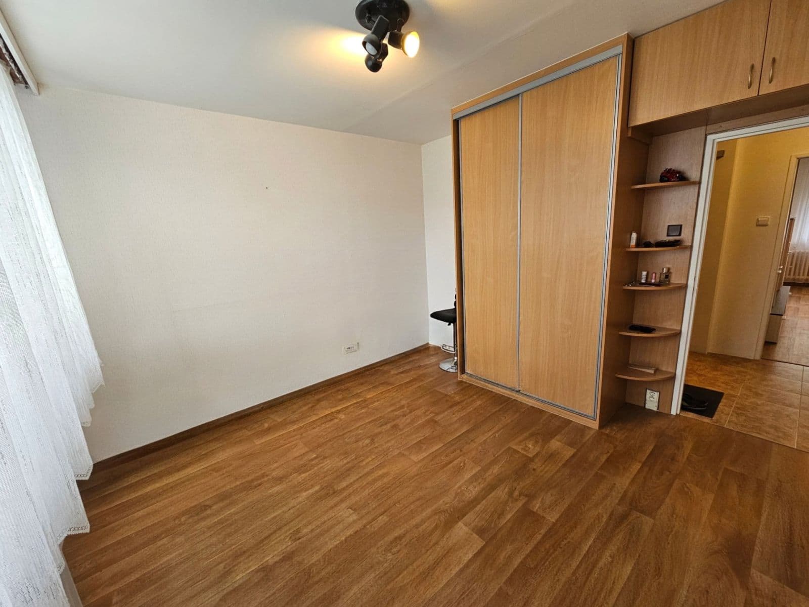 Prenájom bytu 3-izbový 60 m², Habartická, Praha, Praha Prenájom bytu 3-izbový 60 m², Habartická, Praha, Praha