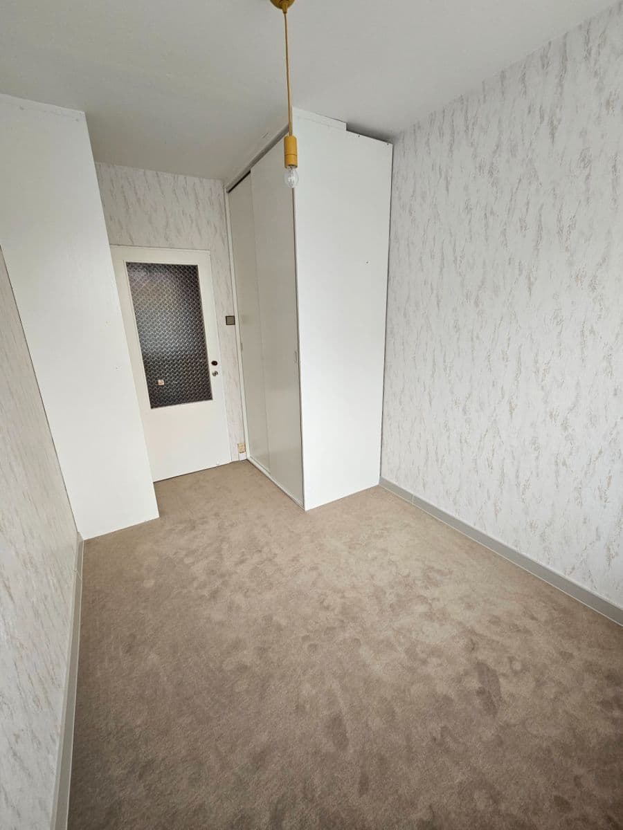 Prenájom bytu 3-izbový 60 m², Habartická, Praha, Praha Prenájom bytu 3-izbový 60 m², Habartická, Praha, Praha