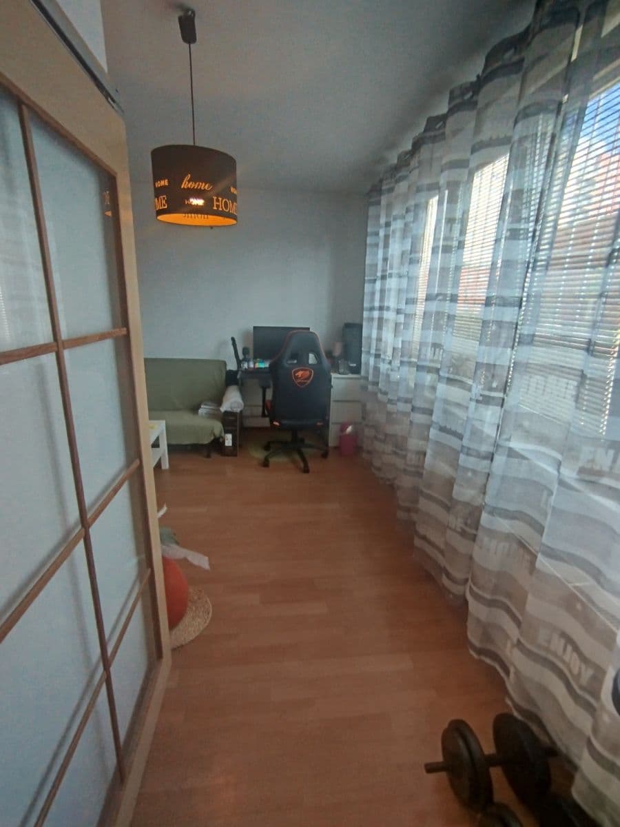 Predaj bytu 1-izbový 36 m², Hnězdenská, Praha, Praha Predaj bytu 1-izbový 36 m², Hnězdenská, Praha, Praha